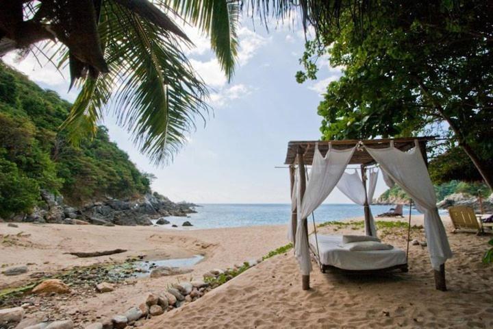 Hotel Bahia De La Luna Арройо-Крус Экстерьер фото